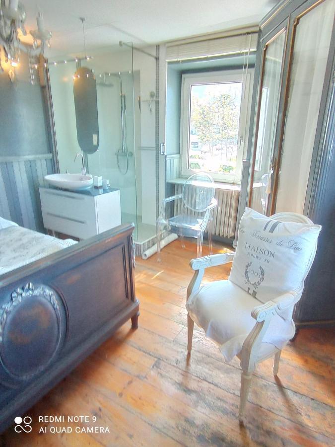 וויריר-דו-לאק Villa Le Lac Cottage Au Bord Du Lac D'Annecy - Chambre Chez L'Habitant - Les Terrasses Du Lac מראה חיצוני תמונה