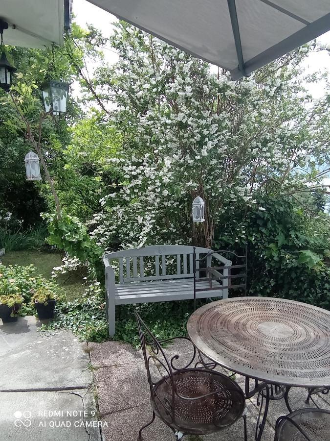וויריר-דו-לאק Villa Le Lac Cottage Au Bord Du Lac D'Annecy - Chambre Chez L'Habitant - Les Terrasses Du Lac מראה חיצוני תמונה