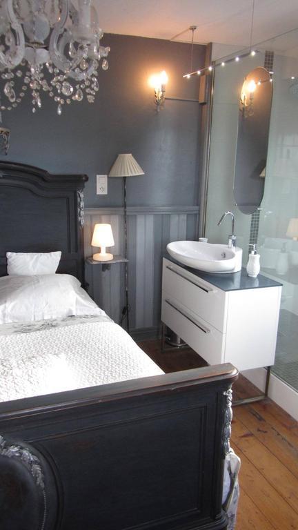 וויריר-דו-לאק Villa Le Lac Cottage Au Bord Du Lac D'Annecy - Chambre Chez L'Habitant - Les Terrasses Du Lac חדר תמונה