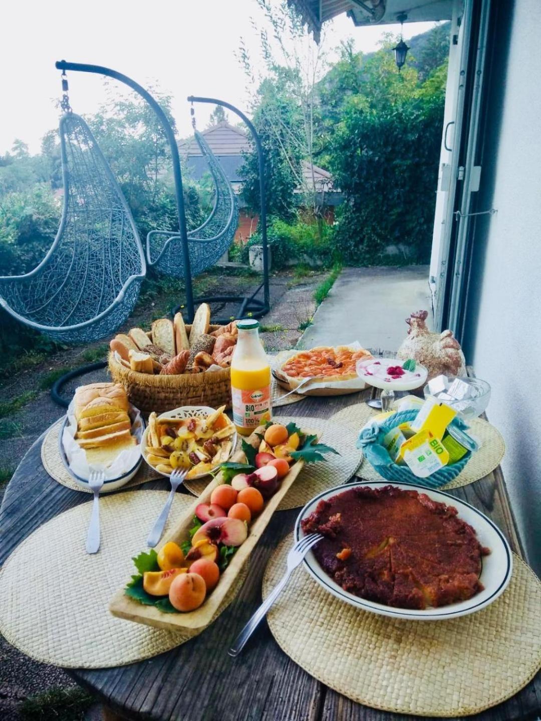 וויריר-דו-לאק Villa Le Lac Cottage Au Bord Du Lac D'Annecy - Chambre Chez L'Habitant - Les Terrasses Du Lac מראה חיצוני תמונה