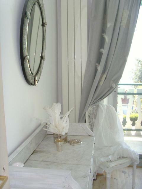 וויריר-דו-לאק Villa Le Lac Cottage Au Bord Du Lac D'Annecy - Chambre Chez L'Habitant - Les Terrasses Du Lac מראה חיצוני תמונה